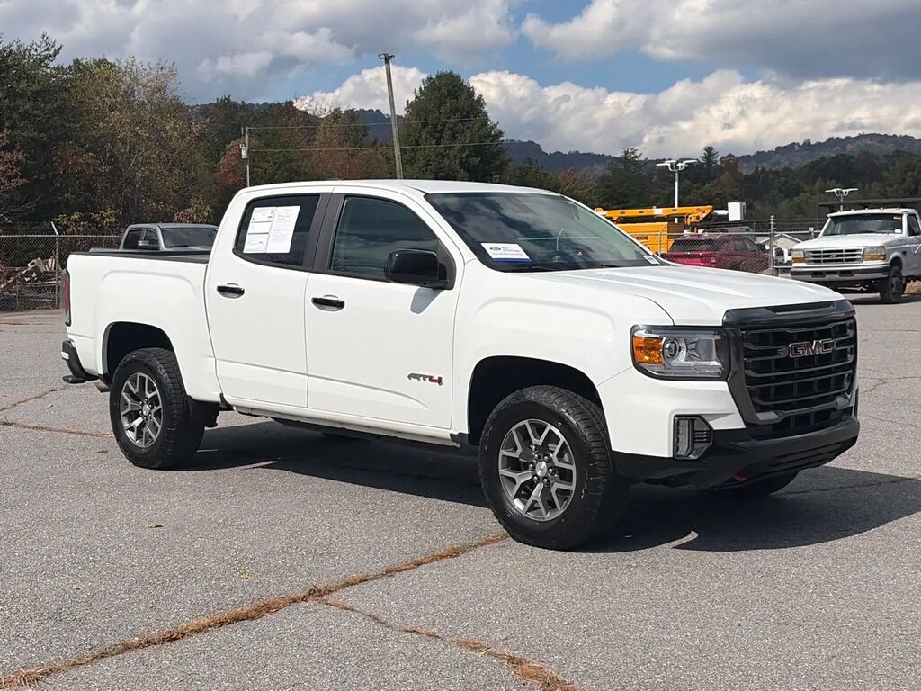 2022 GMC Canyon AT4 — photo 1 of 13