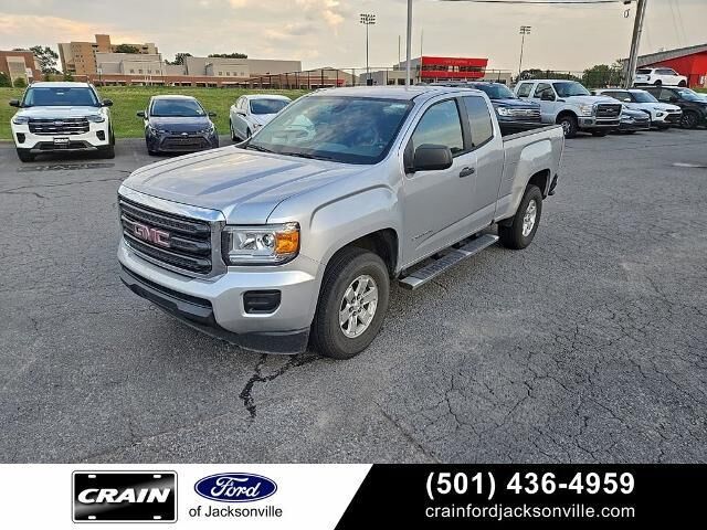 2017 GMC Canyon Base — photo 1 of 9