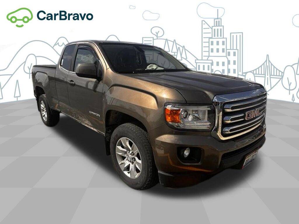 2016 GMC Canyon 4WD SLE — photo 1 of 2