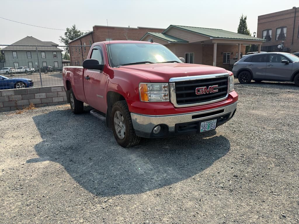 2011 GMC Sierra 1500 SLE — photo 1 of 6
