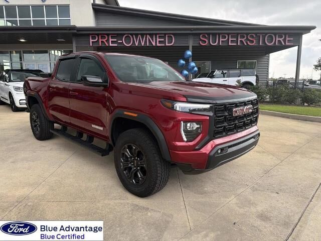 2025 GMC Canyon Elevation — photo 1 of 12