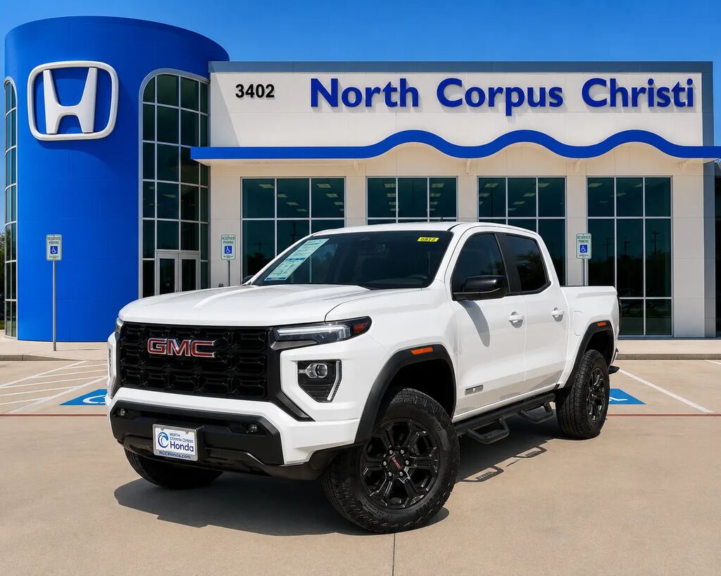 2025 GMC Canyon Elevation — photo 1 of 26
