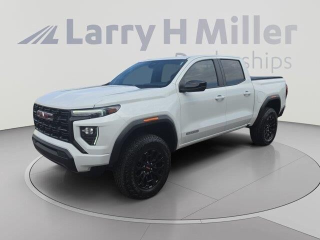 2026 GMC Canyon Elevation — photo 1 of 52
