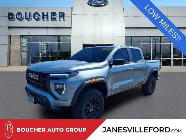 2026 GMC Canyon Elevation — photo 1 of 13