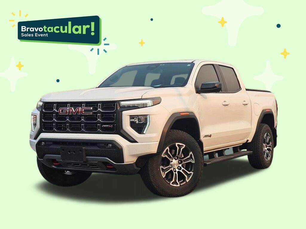 2025 GMC Canyon AT4 — photo 1 of 7