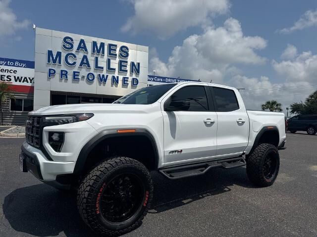 2025 GMC Canyon AT4