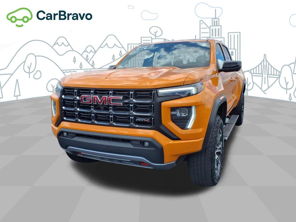 2025 GMC Canyon AT4 — photo 1 of 6