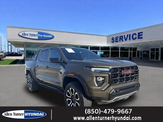 2025 GMC Canyon AT4