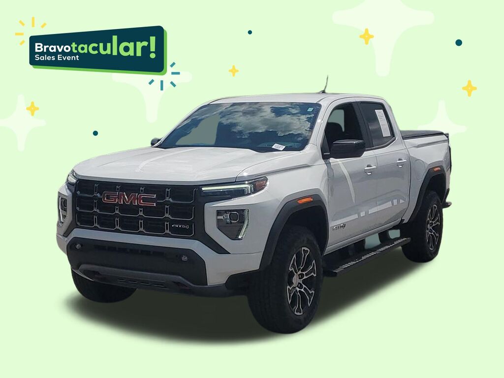 2025 GMC Canyon AT4 — photo 1 of 7