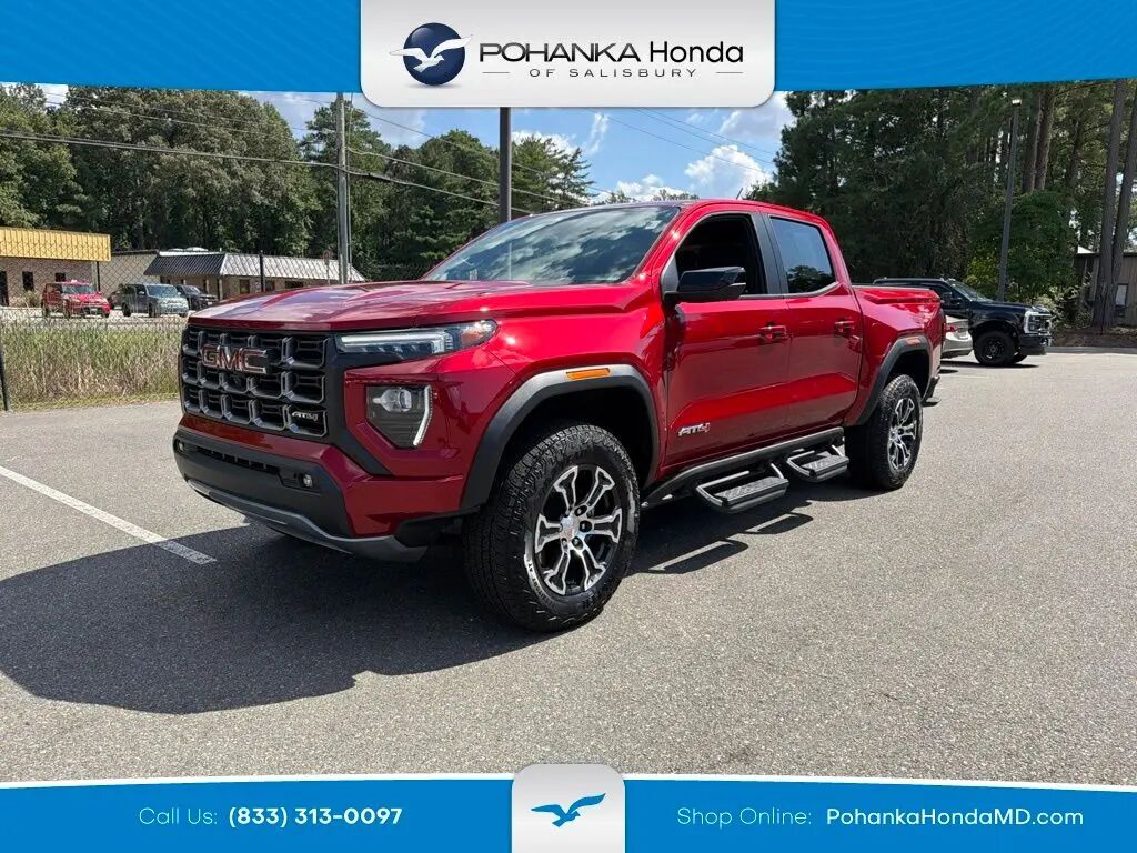 2025 GMC Canyon AT4 — photo 1 of 39