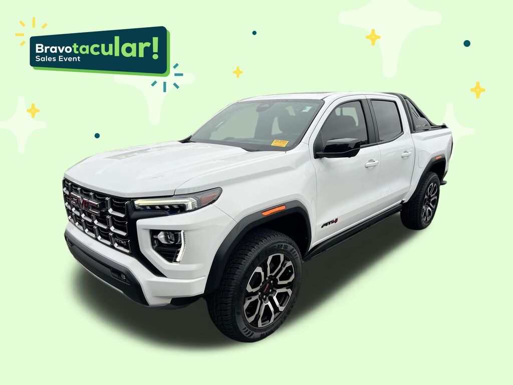 2025 GMC Canyon AT4 — photo 1 of 7