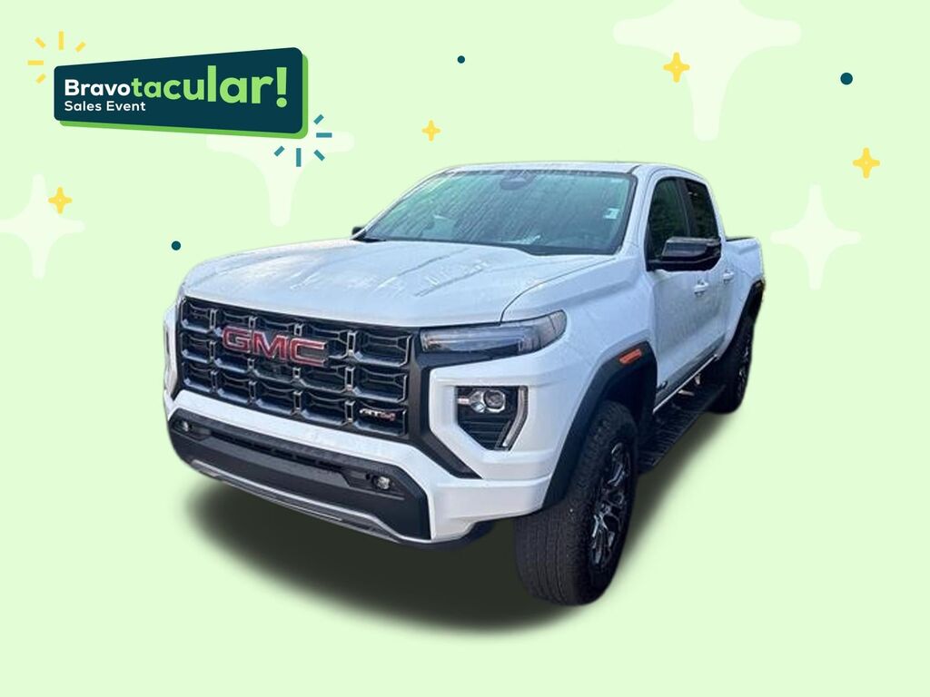 2025 GMC Canyon AT4 — photo 1 of 5