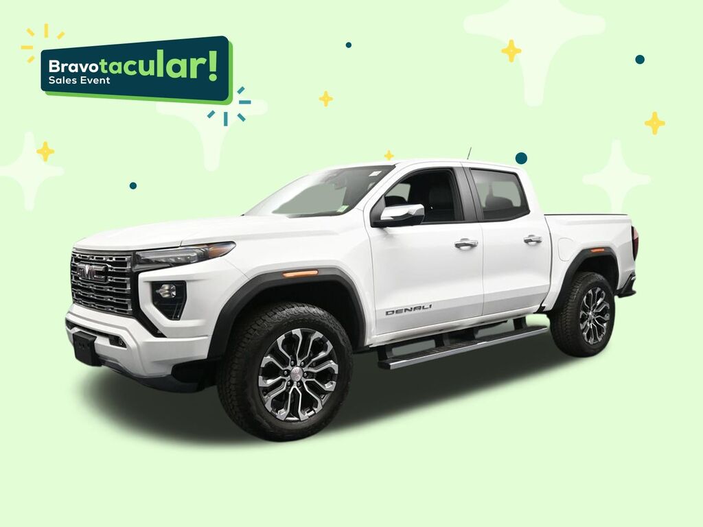 2025 GMC Canyon Denali — photo 1 of 7
