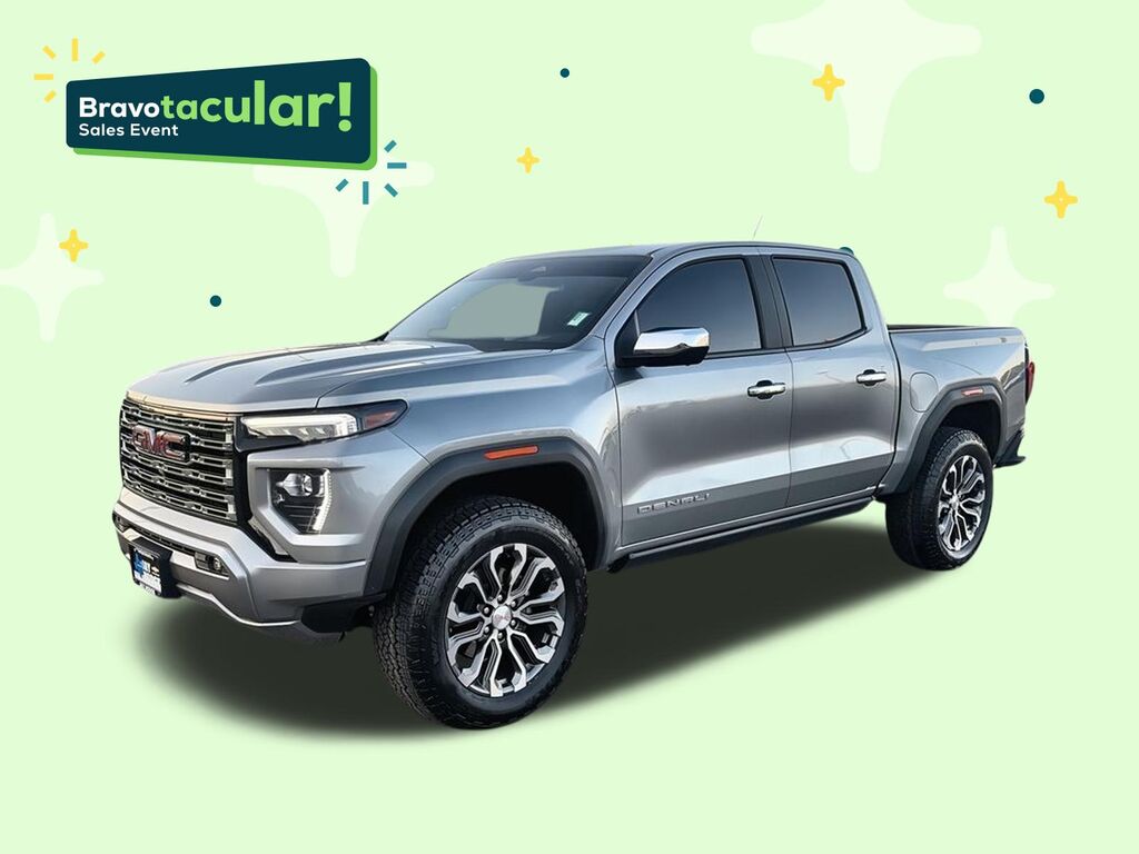 2025 GMC Canyon Denali — photo 1 of 7