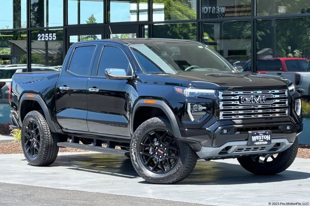 2026 GMC Canyon Denali — photo 1 of 13