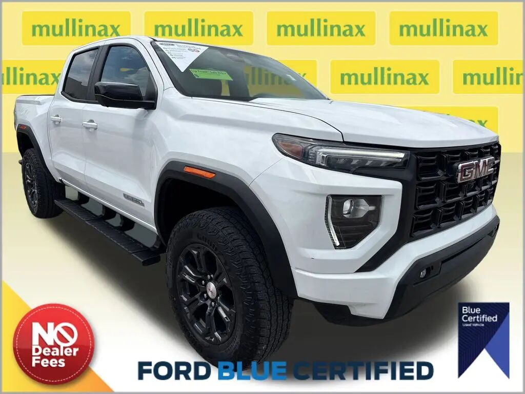 2023 GMC Canyon Elevation — photo 1 of 18