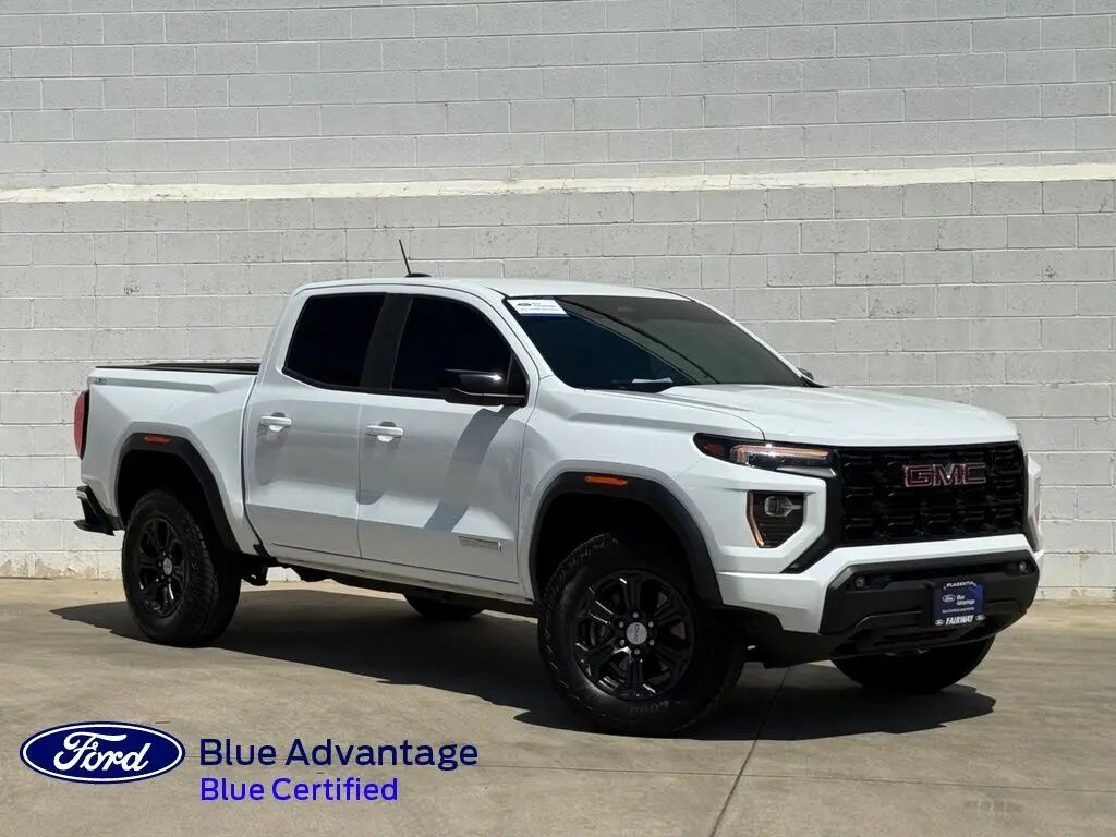 2024 GMC Canyon Elevation — photo 1 of 15