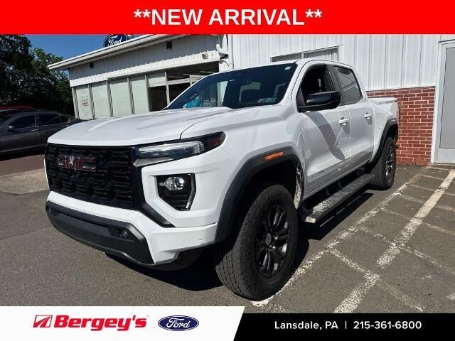2024 GMC Canyon Elevation