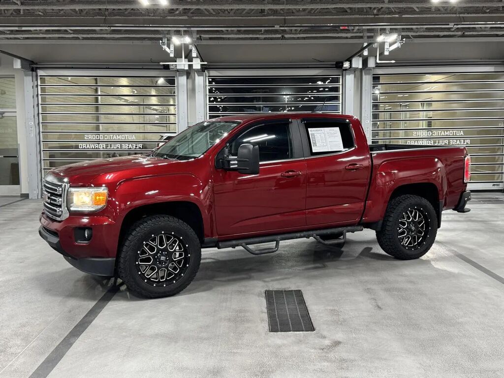2018 GMC Canyon SLE — photo 1 of 13
