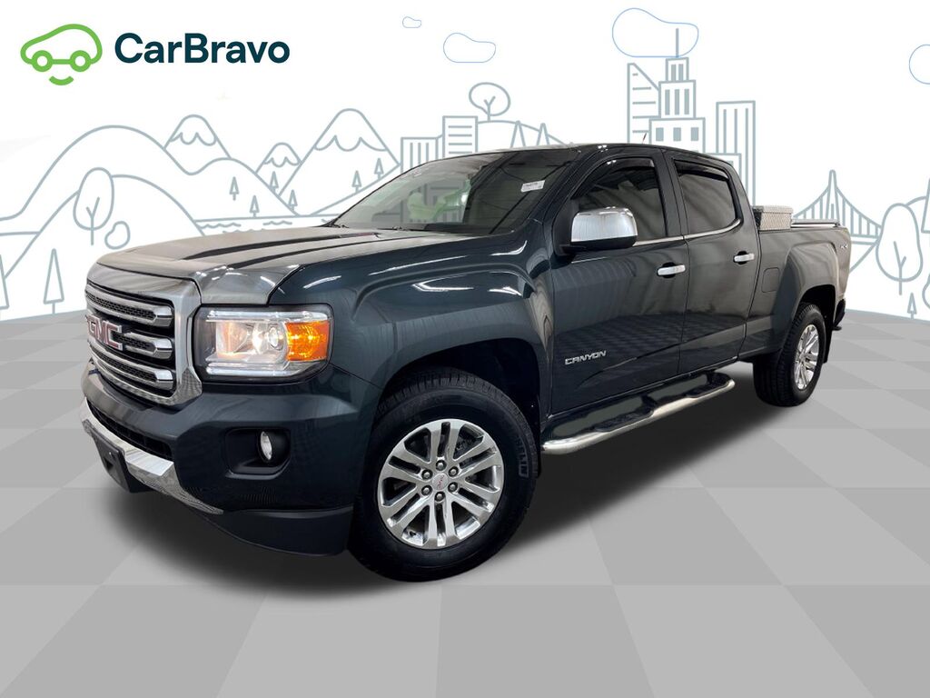 2017 GMC Canyon 4WD SLT — photo 1 of 7