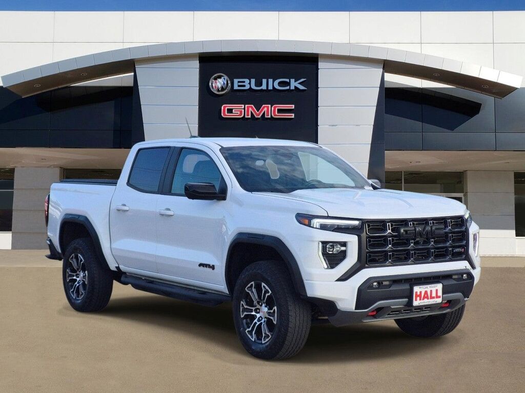 2023 GMC Canyon AT4 — photo 1 of 35