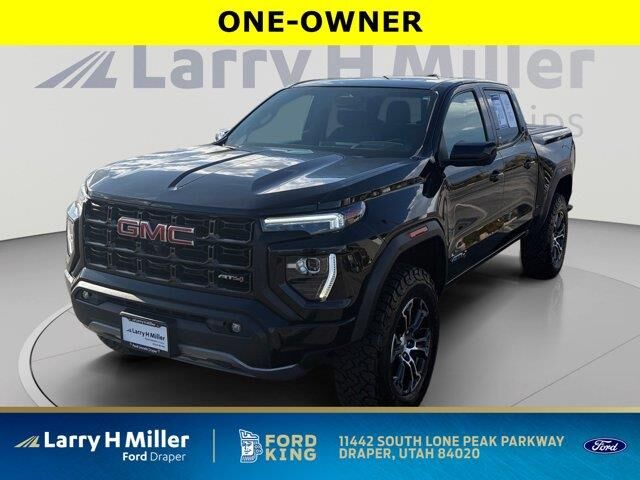 2023 GMC Canyon AT4