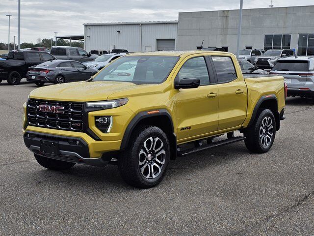 2023 GMC Canyon 4WD AT4 — photo 1 of 13