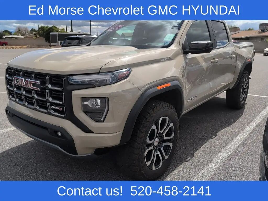 2023 GMC Canyon AT4 — photo 1 of 13