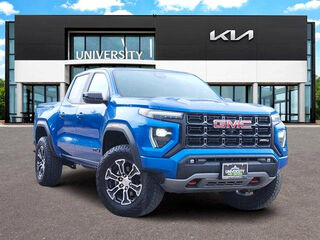 2023 GMC Canyon 4WD AT4