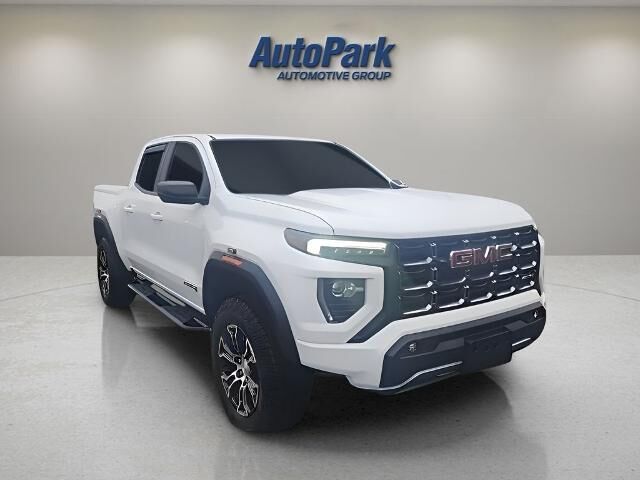2023 GMC Canyon AT4 — photo 1 of 13