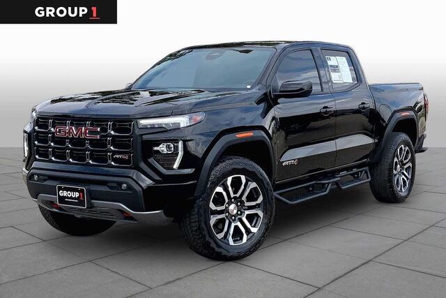 2024 GMC Canyon AT4