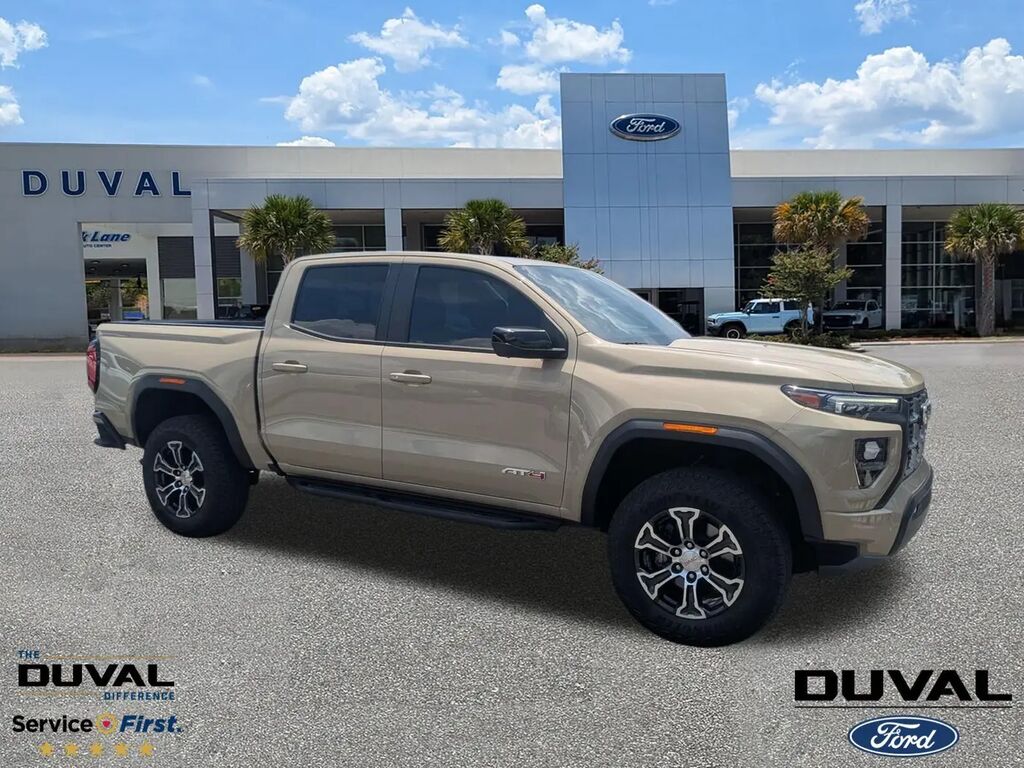 2024 GMC Canyon AT4 — photo 1 of 2