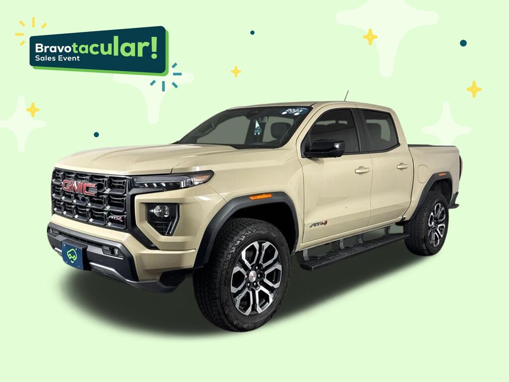 2023 GMC Canyon AT4 — photo 1 of 6