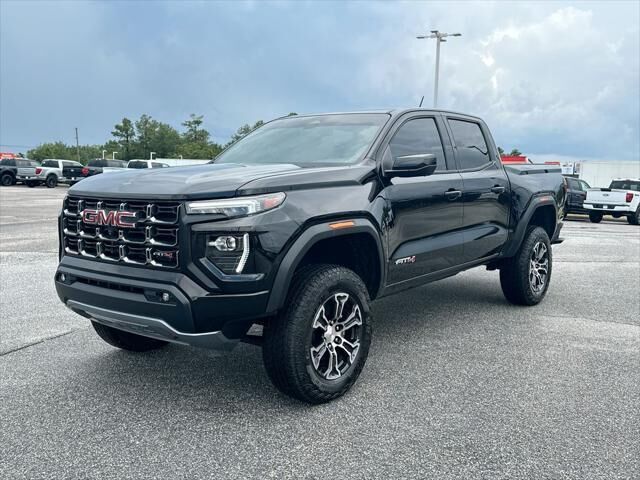 2024 GMC Canyon AT4 — photo 1 of 13