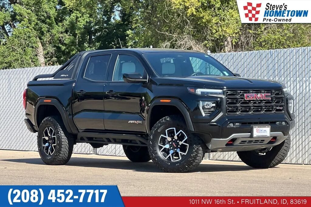 2024 GMC Canyon AT4X — photo 1 of 13
