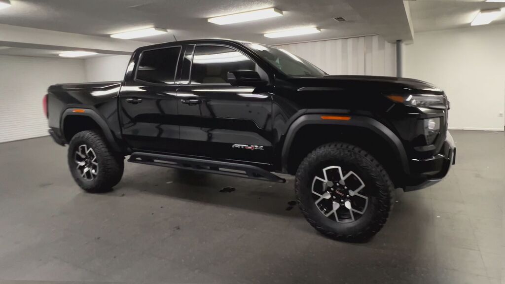 2024 GMC Canyon AT4X — photo 1 of 7