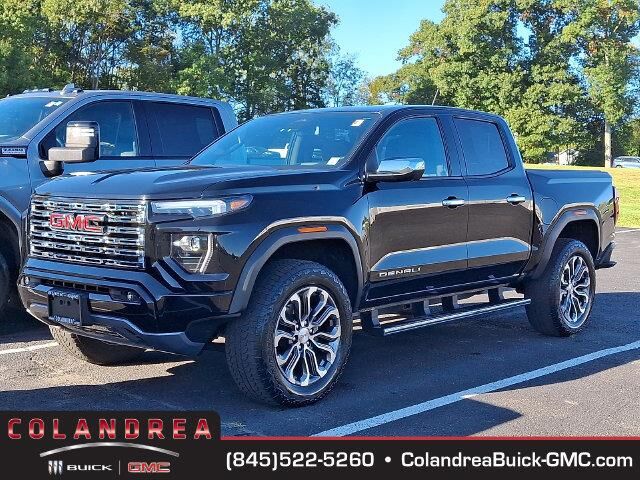 2023 GMC Canyon Denali