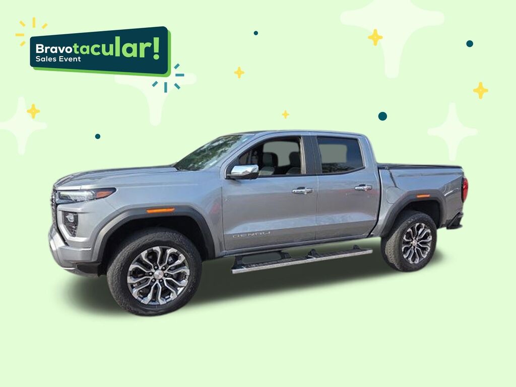 2023 GMC Canyon Denali — photo 1 of 7