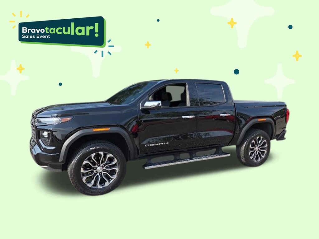 2024 GMC Canyon Denali — photo 1 of 7