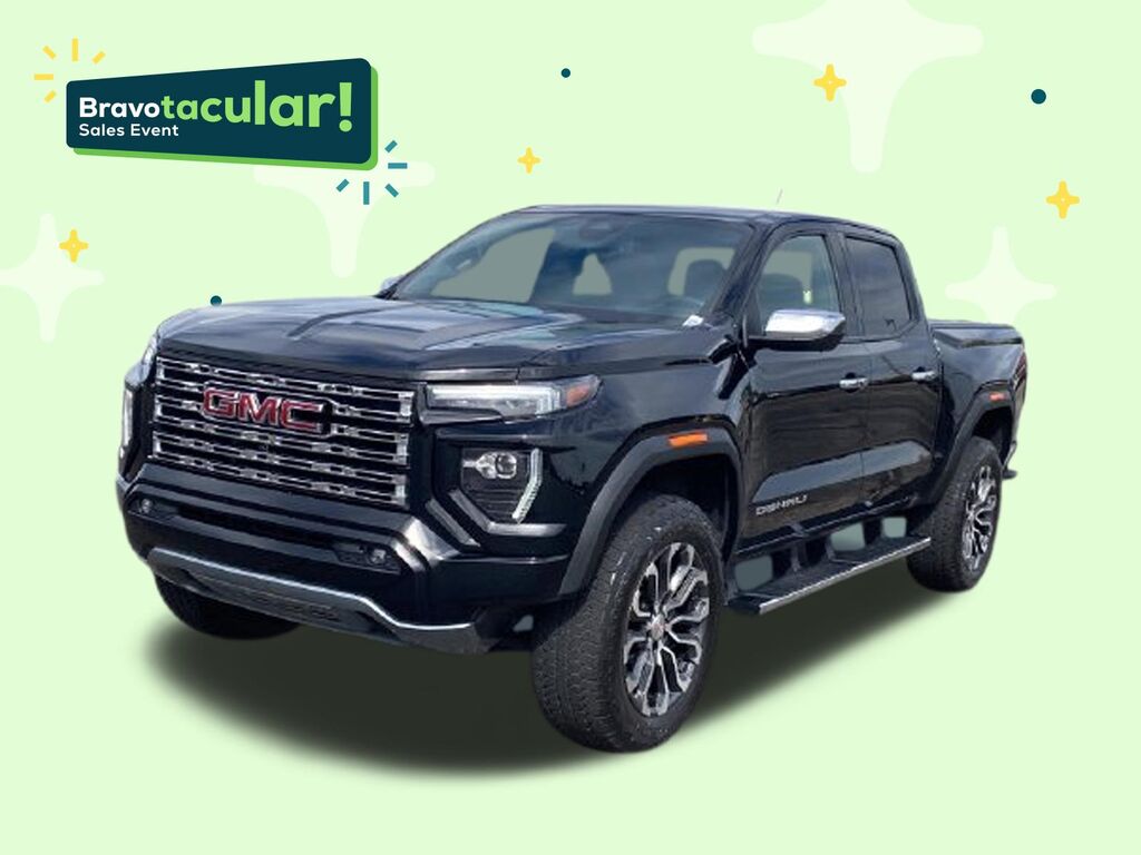2024 GMC Canyon Denali — photo 1 of 7