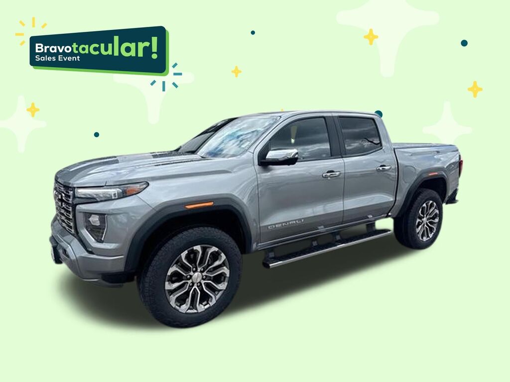 2023 GMC Canyon 4WD Denali — photo 1 of 7