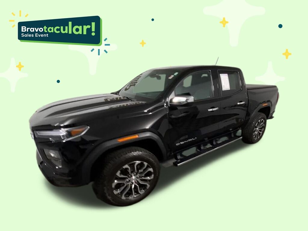 2023 GMC Canyon 4WD Denali — photo 1 of 7