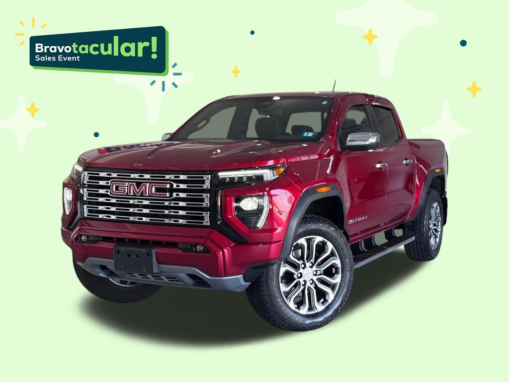 2023 GMC Canyon 4WD Denali — photo 1 of 7