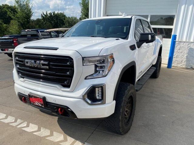 2021 GMC Sierra 1500 AT4 — photo 1 of 14