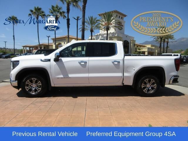 2025 GMC Sierra 1500 SLT