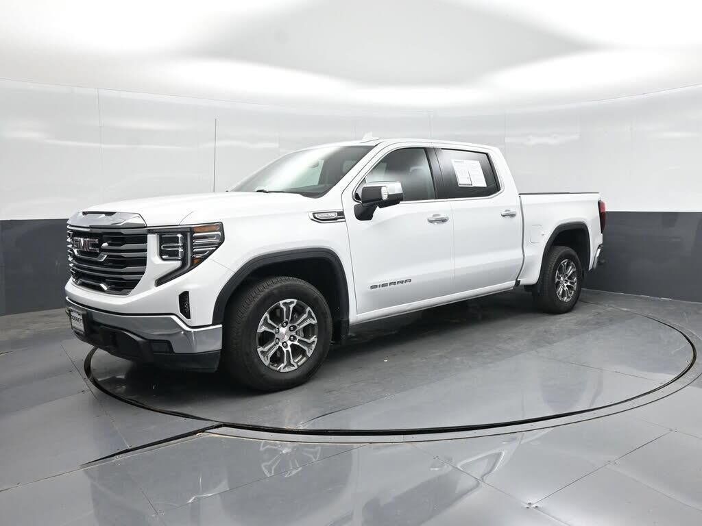 2026 GMC Sierra 1500 SLT — photo 1 of 1