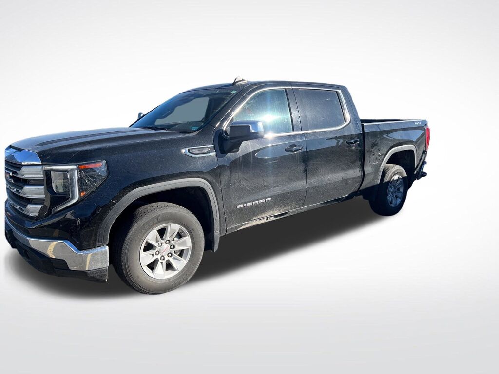 2024 GMC Sierra 1500 SLE — photo 1 of 3