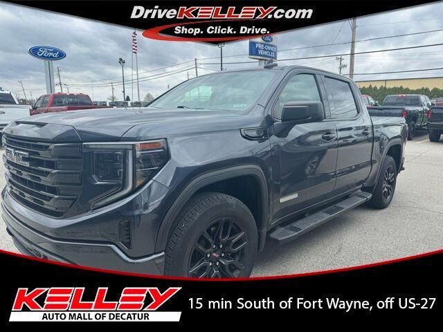 2023 GMC Sierra 1500 Elevation — photo 1 of 39