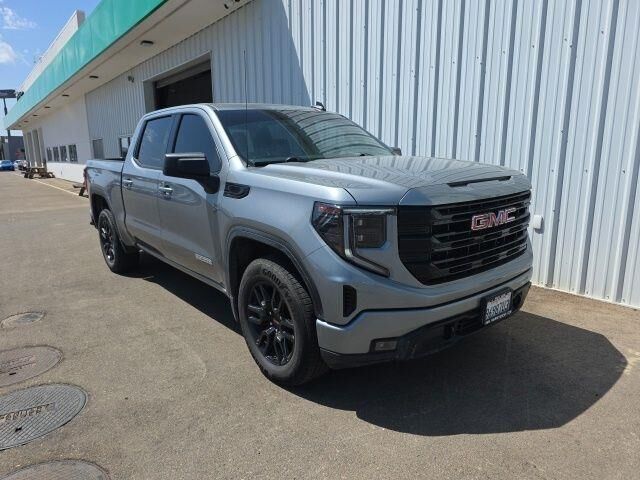 2023 GMC Sierra 1500 Elevation — photo 1 of 18