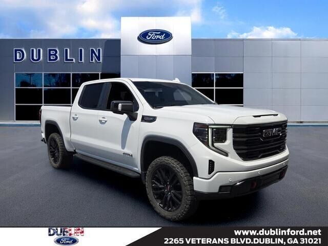 2022 GMC Sierra 1500 AT4 — photo 1 of 13
